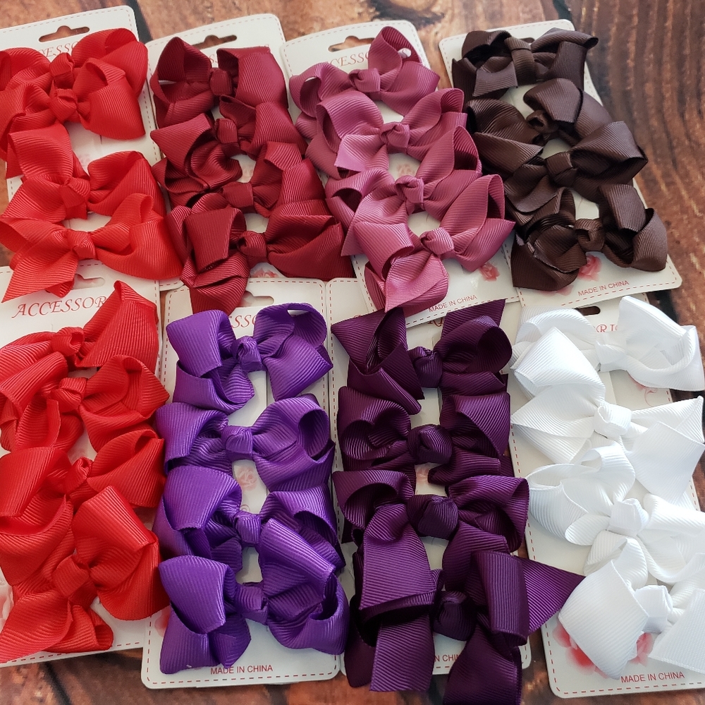 Hair bow lot